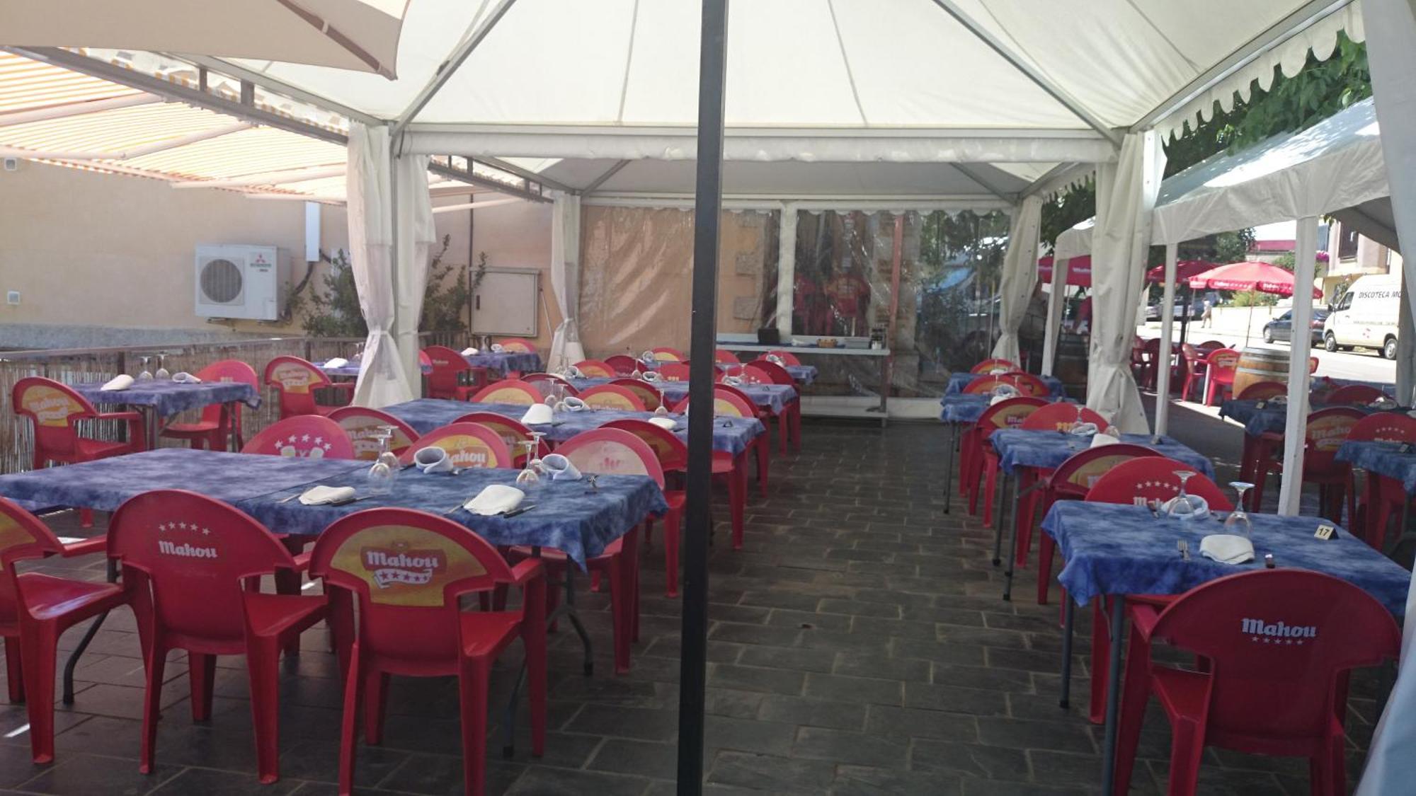 Hotel Tierra De Lobos Puebla de Sanabria Exteriér fotografie