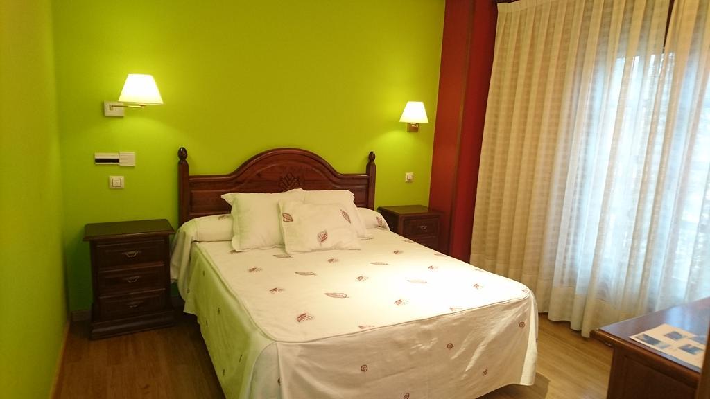 Hotel Tierra De Lobos Puebla de Sanabria Exteriér fotografie